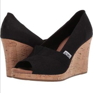 TOMS Women's Classic Espadrille Wedge Sandal